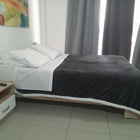 Holiday And Business Home Agios Vasilios  外观 照片